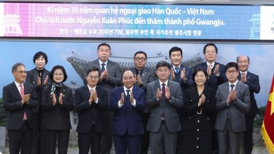김동연 지사, 국빈 방한 중인 응우옌 쑤언 푹 베트남 국가주석 만나 협력방안 논의