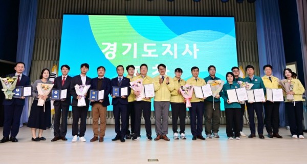 제50주년+민방위대+창설기념식+(1).jpg